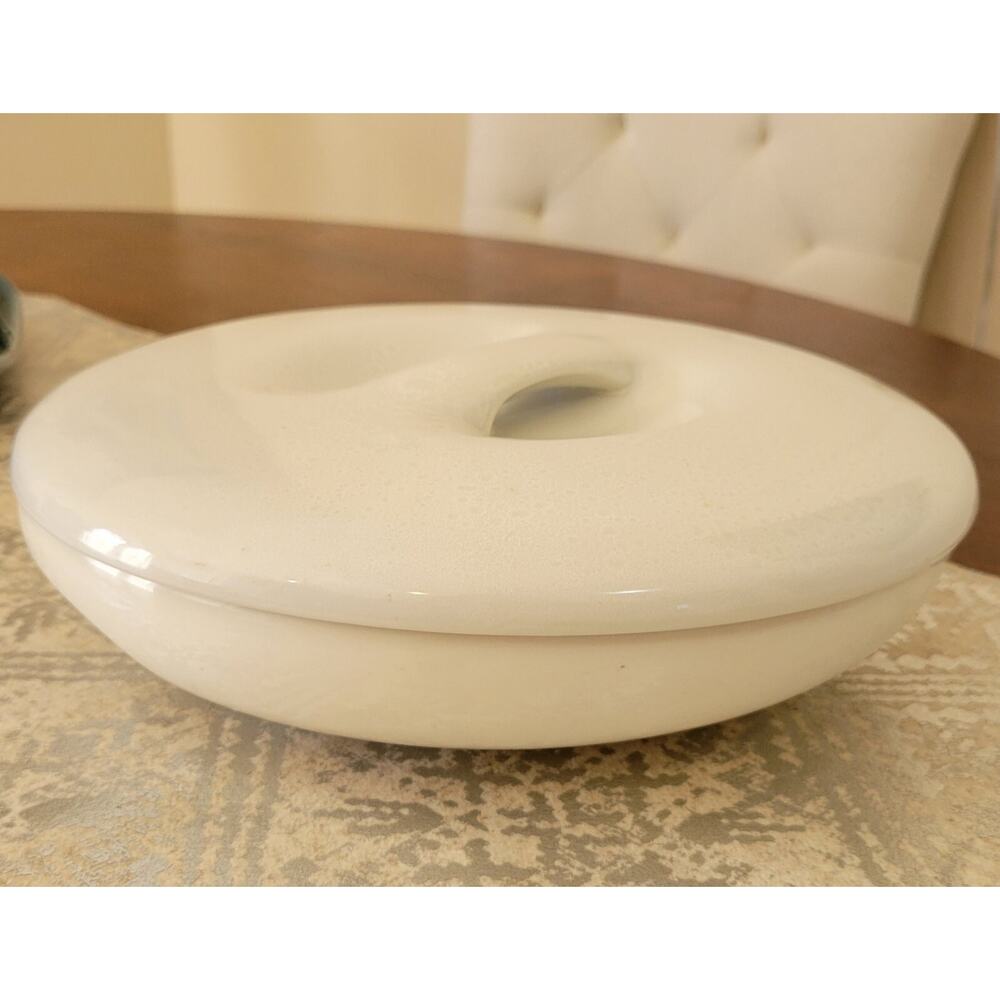 RUSSELL WRIGHT IROQUOIS White Casserole 2 Sides Dish With Lid